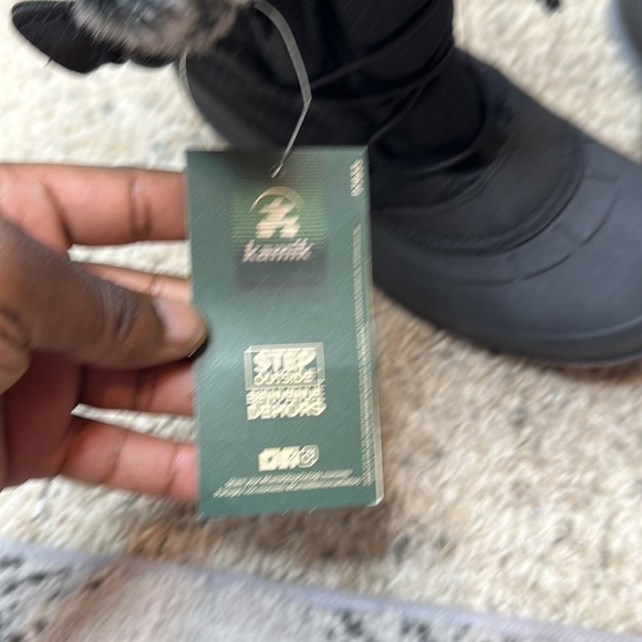 Kamik Momentum 2 - Women's sz 7 *DAMAGED* - Picture 14 of 16